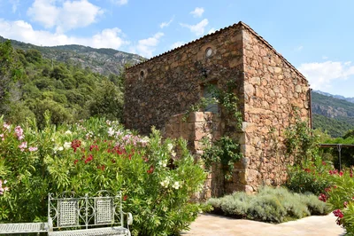 Assurance habitation résidence secondaire en Corse : guide complet 2026 pour économiser